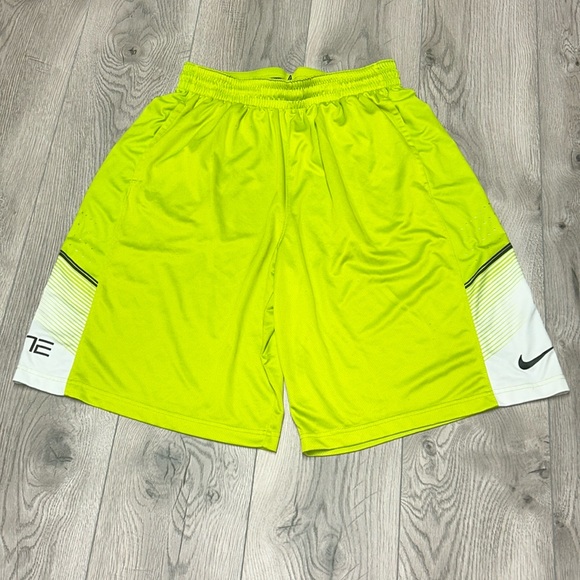Nike Elite Dri-Fit Basketball Shorts - Picture 1 of 13